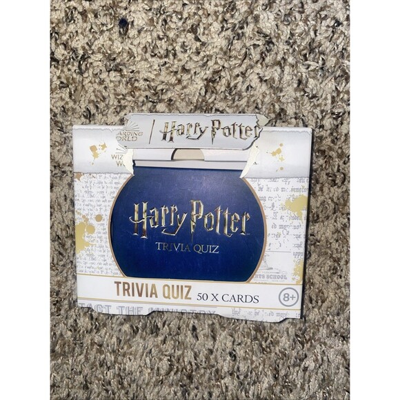 Harry Potter Trivia Quiz Game 50 Cards 200 Questions Ages 8+ .NEW SEALED - Picture 1 of 3